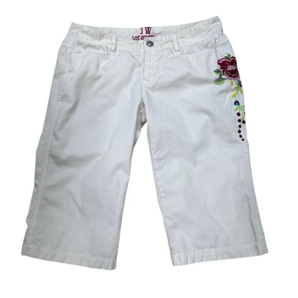 JW Los Angeles Short Capris Womens Size 4 White Low Rise Embroidered Floral Love - Picture 2 of 12
